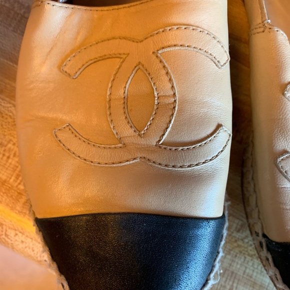 OG authentic Chanel single sole espadrilles - Picture 2 of 6